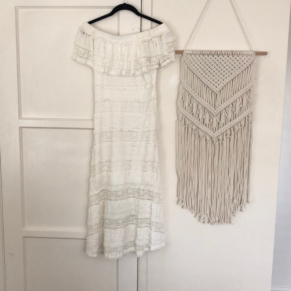 VICI Off The shoulder lace dress